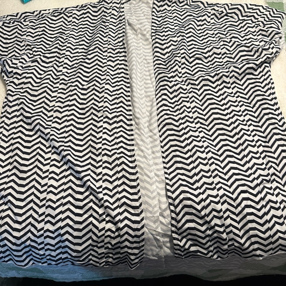 Black and White Chevron Patterned swim cover